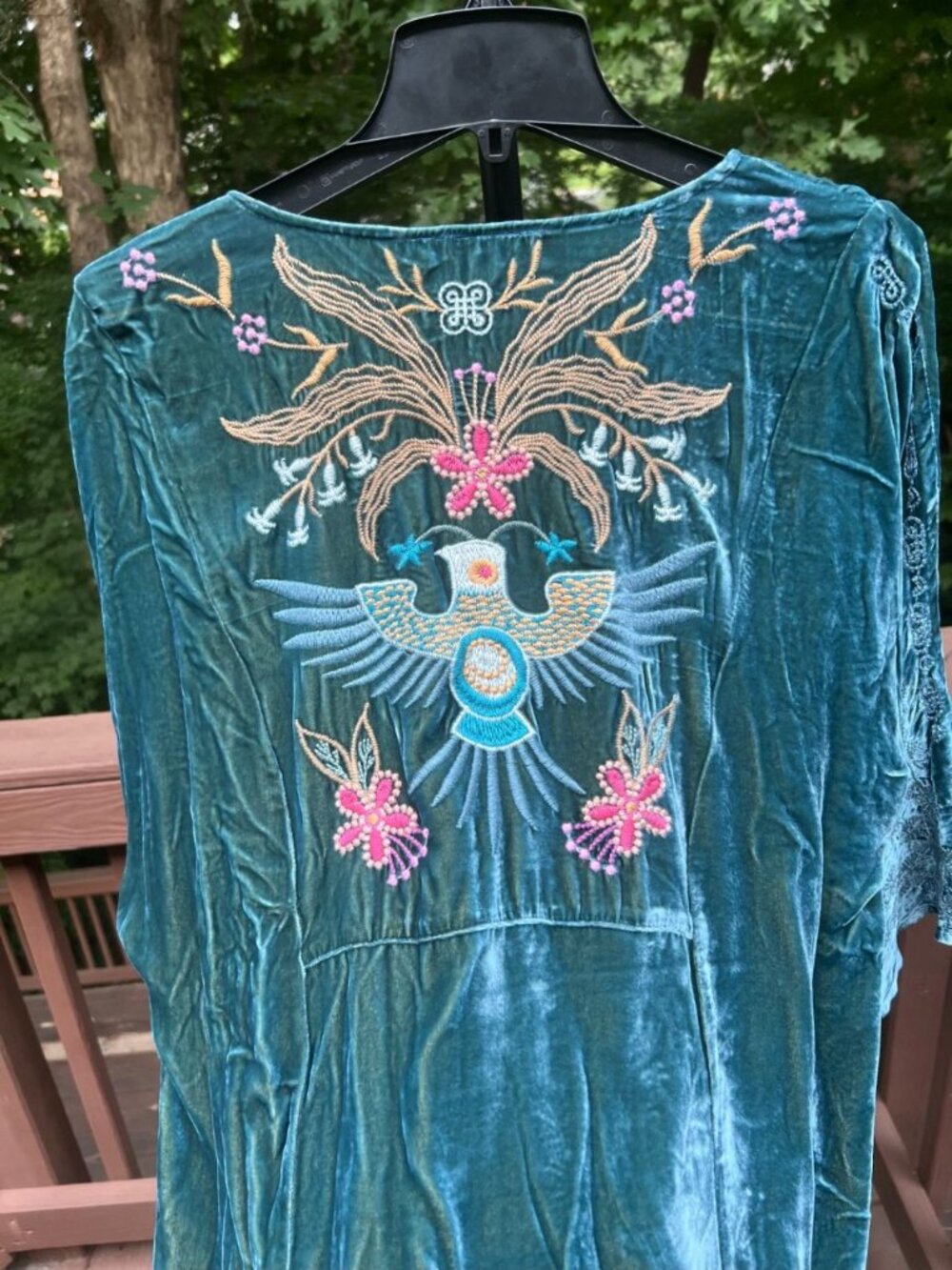 NWOT Johnny Was Silk Blend Velvet Floral Embroidered Tunic Blouse Green Size M - Picture 14 of 16
